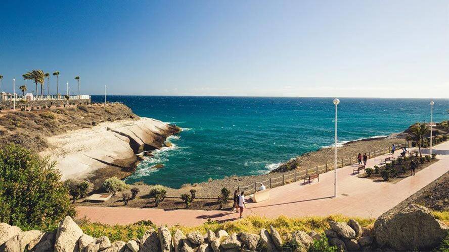 Playa Del Duque-Amazing Views 2 Bedroom 阿德耶 外观 照片