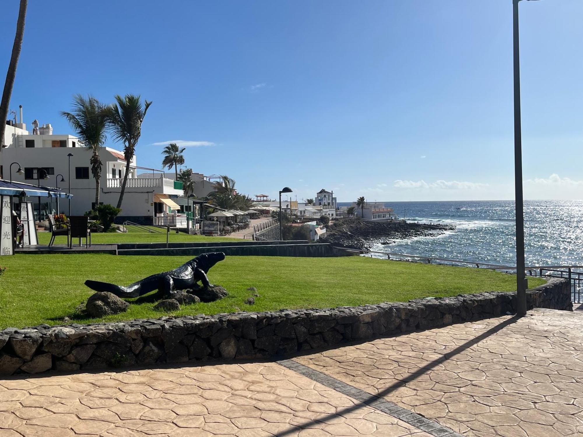 Playa Del Duque-Amazing Views 2 Bedroom 阿德耶 外观 照片